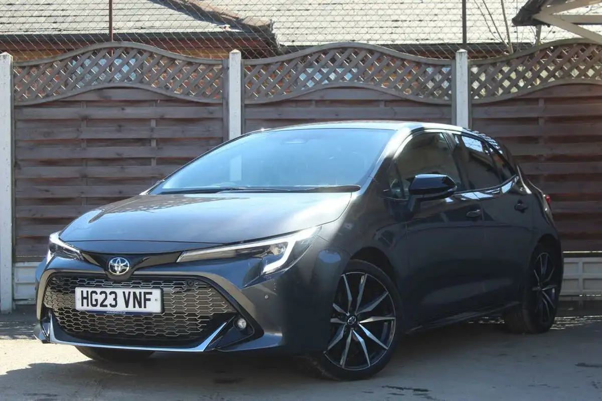 2023-toyota-corolla-20-vvt-i-gr-sport-193bhp-hatchback-big-5