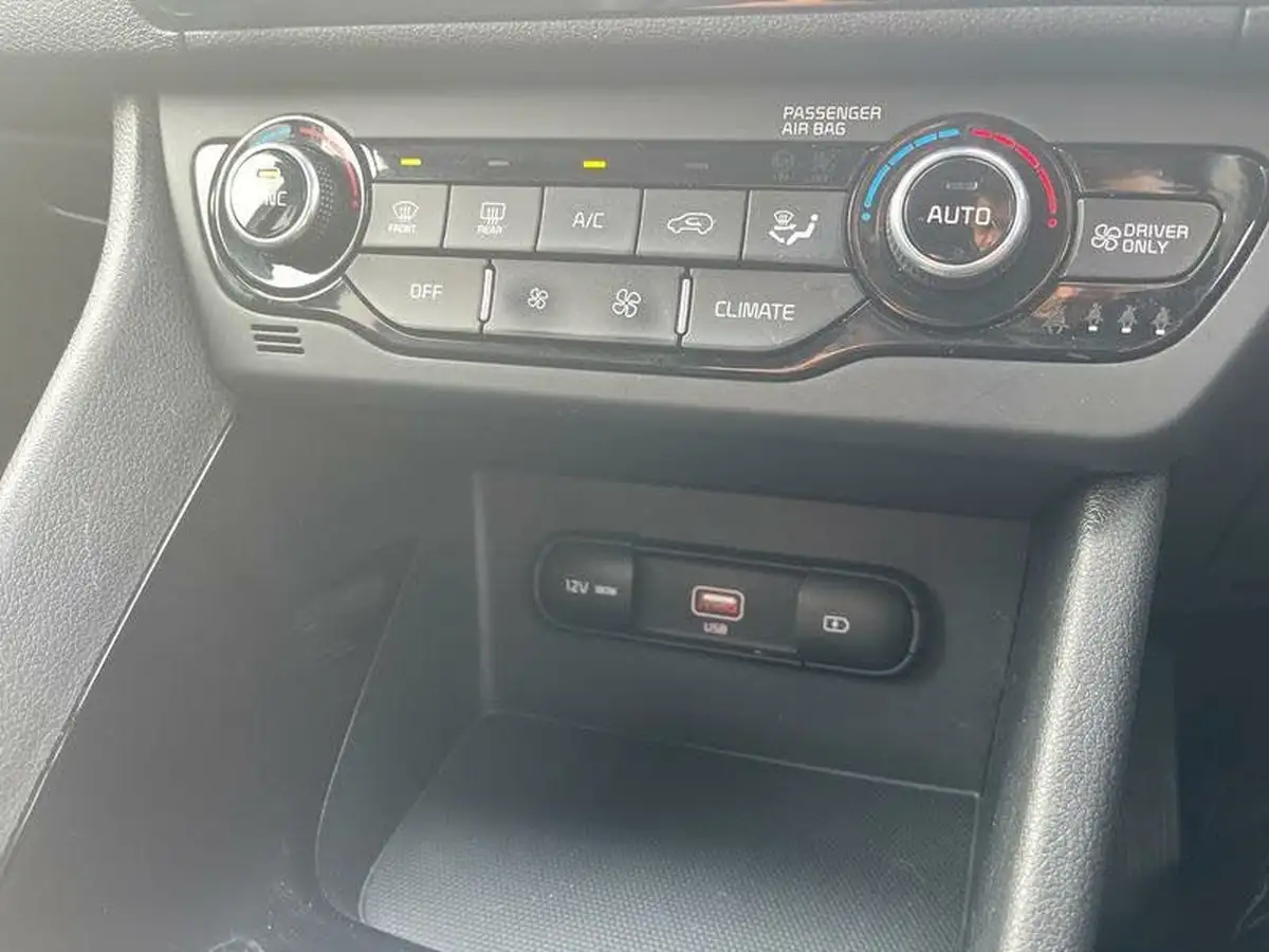 2021-kia-niro-16-gdi-2-big-19