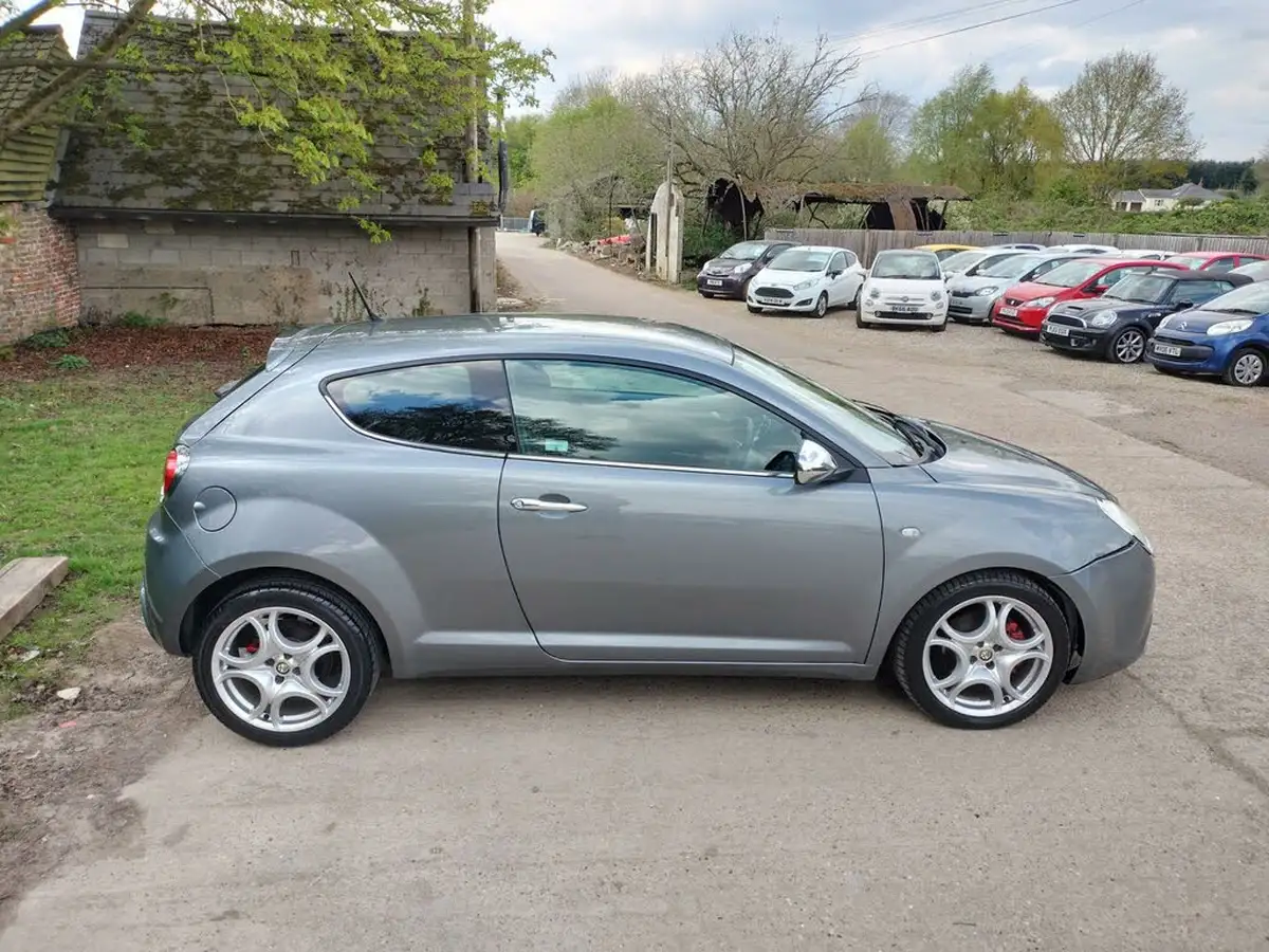 2012-alfa-romeo-mito-16td-veloce-big-20
