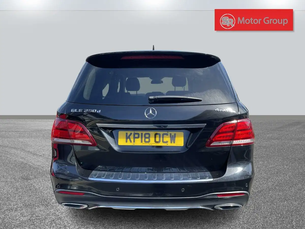 2018-mercedes-benz-gle-class-21d-gle250d-amg-line-big-8