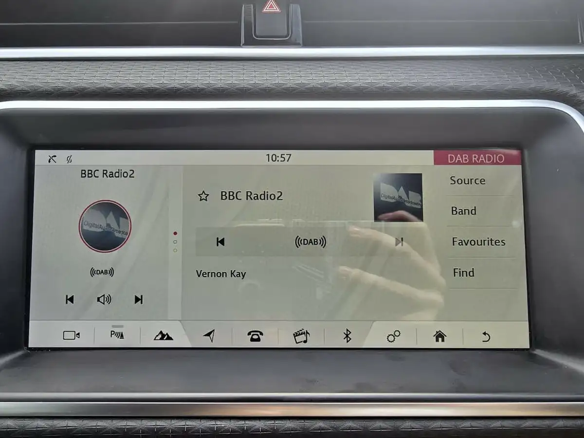 2019-land-rover-range-rover-evoque-20-d180-s-big-13