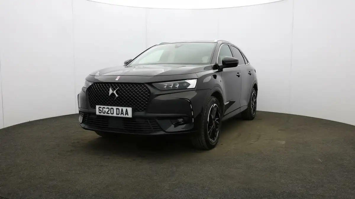 2020-ds-ds-7-crossback-16-puretech-performance-line-180ps-big-32
