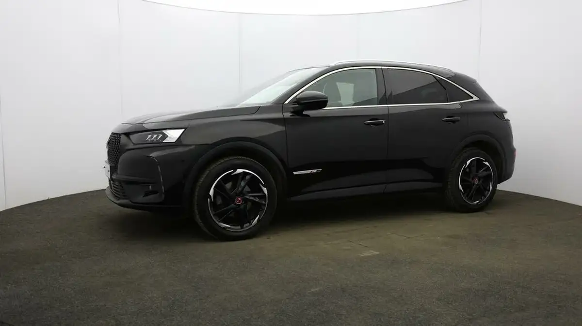 2020-ds-ds-7-crossback-16-puretech-performance-line-180ps-big-28