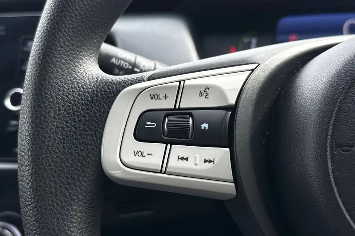 2022-honda-jazz-15-i-mmd-sr-109ps-big-32