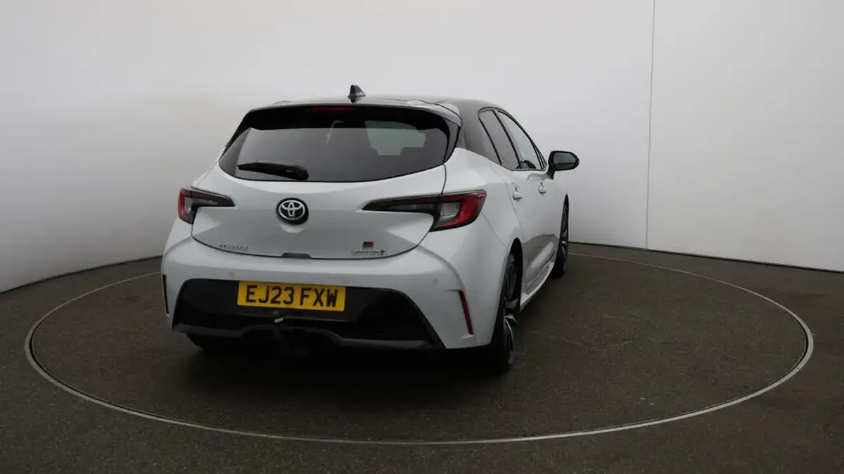 2023-toyota-corolla-18-vvt-i-gr-sport-138bhp-hatchback-big-49