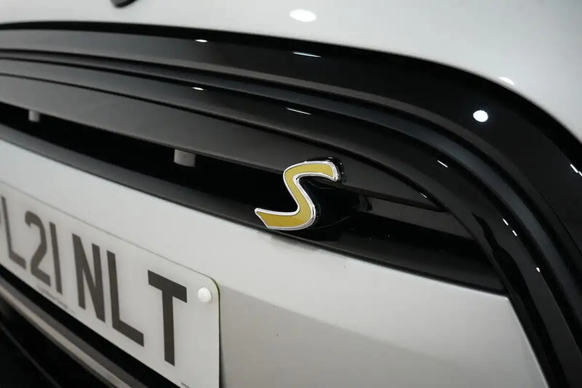 2021-mini-cooper-e-cooper-s-2-big-30