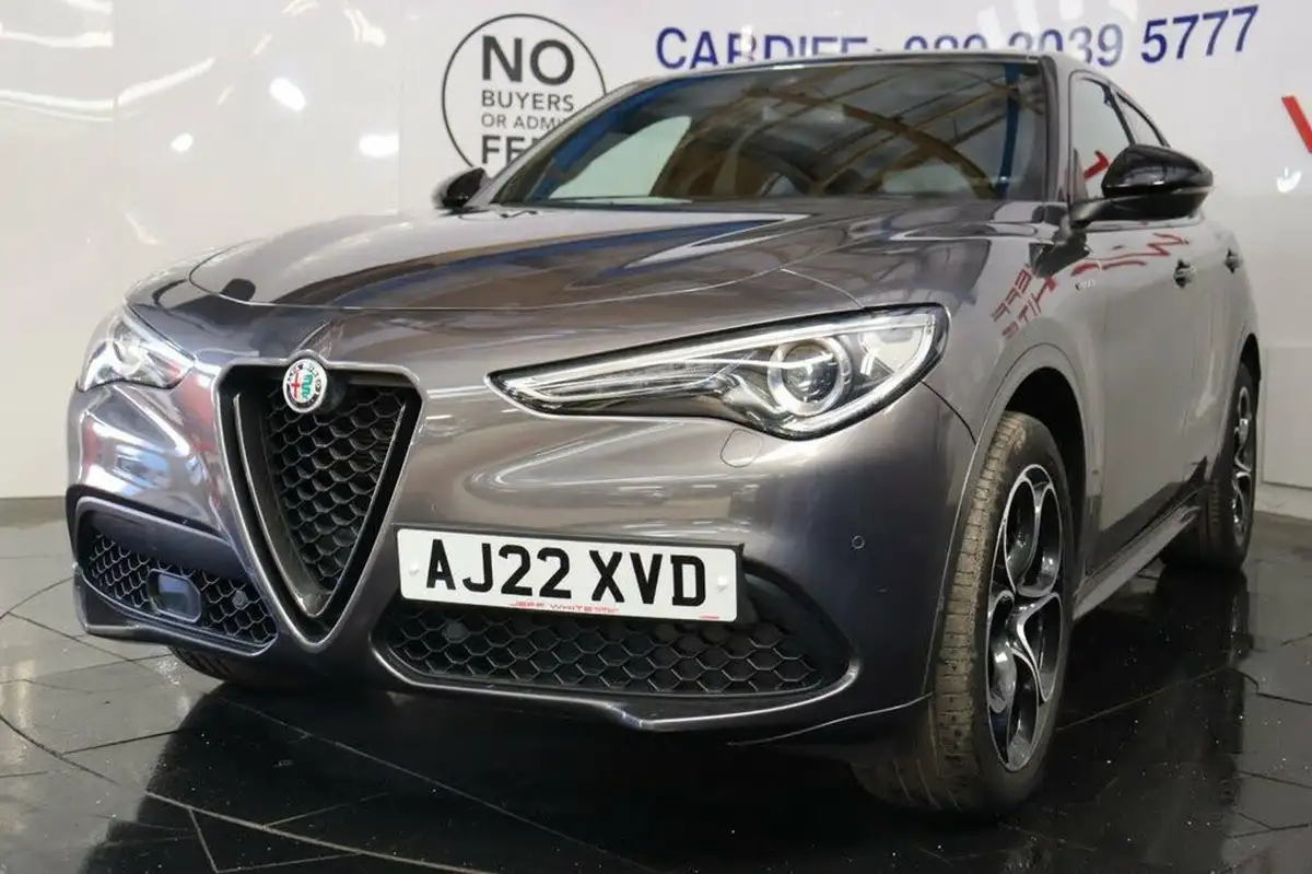 2022-alfa-romeo-stelvio-20-veloce-big-11