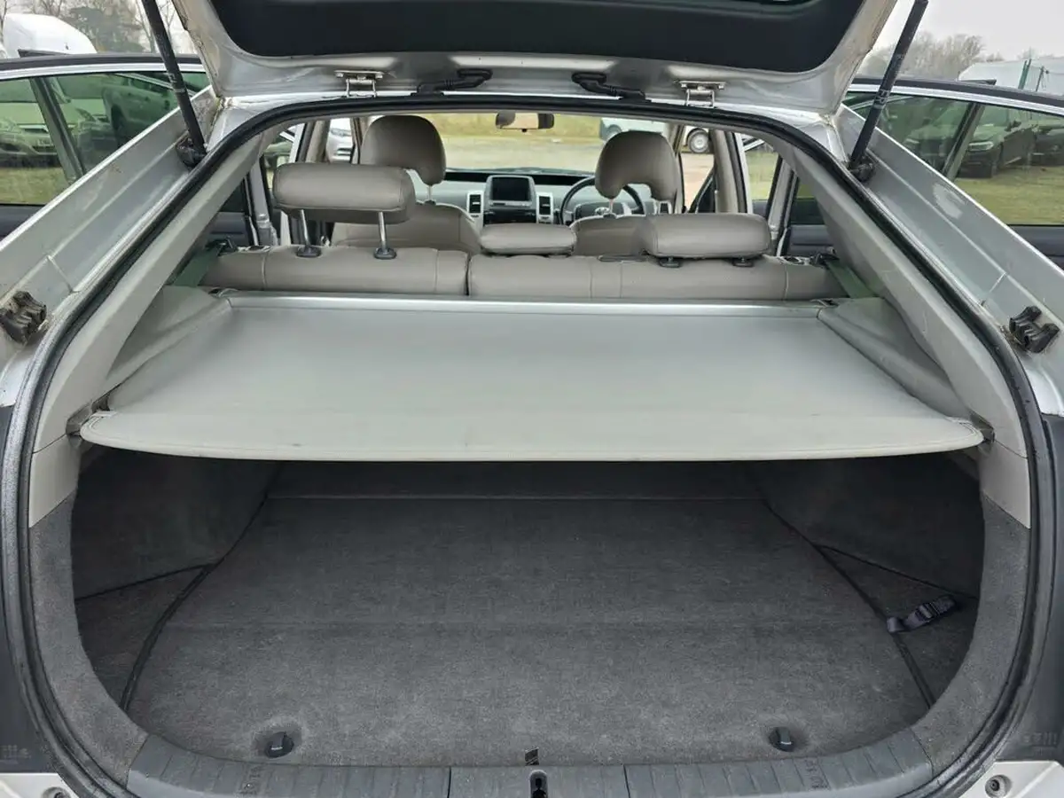 2007-toyota-prius-15-vvt-i-t3-big-36