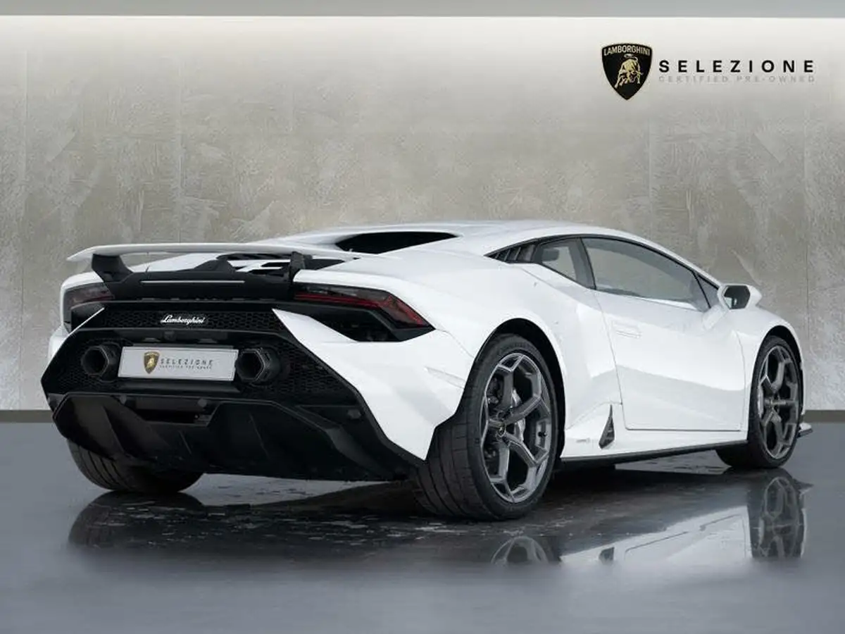 2023-lamborghini-huracan-52-tecnica-big-2