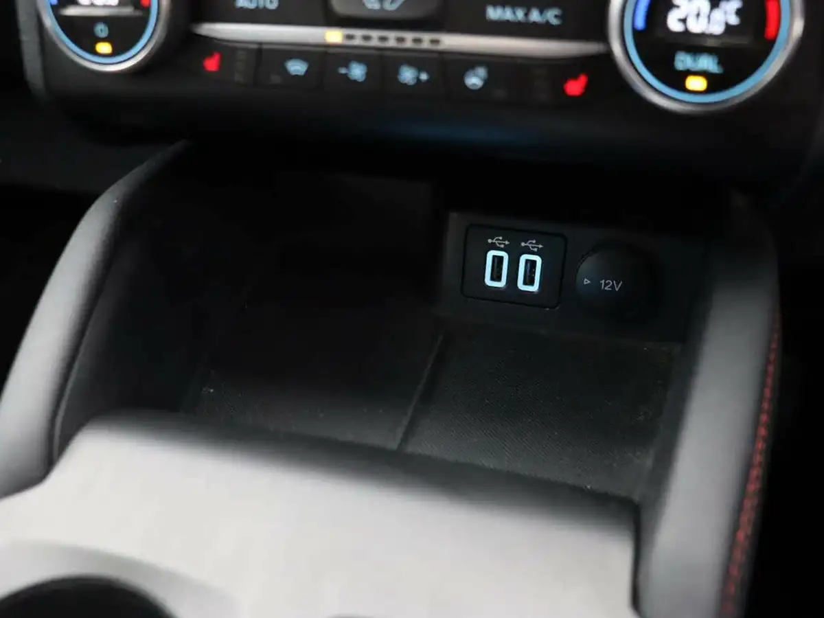 2022-ford-kuga-25t-st-line-x-edition-190ps-fhev-big-15