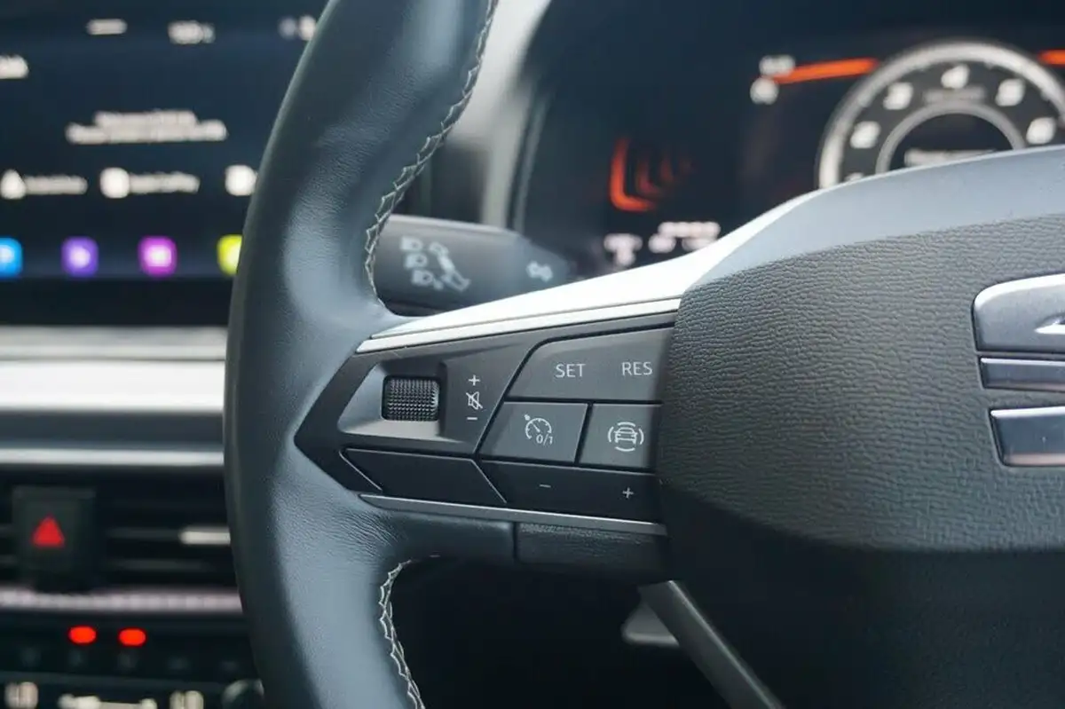 2023-seat-ibiza-10-tsi-xcellence-110ps-big-22