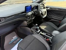 2022-ford-focus-small-23