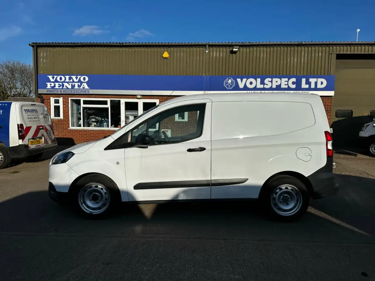 2021-ford-transit-courier-10t-leader-ecoboost-big-3