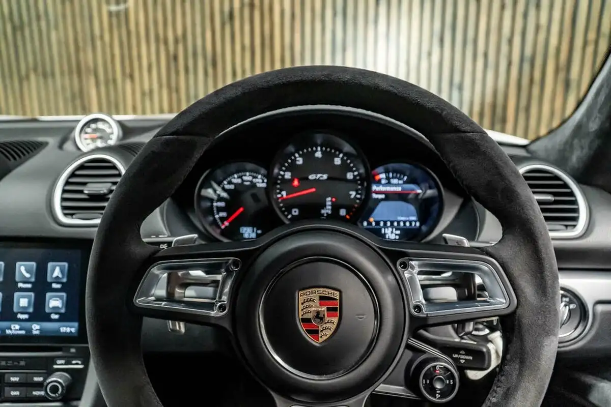 2020-porsche-cayman-718-25-cayman-gts-pdk-big-31