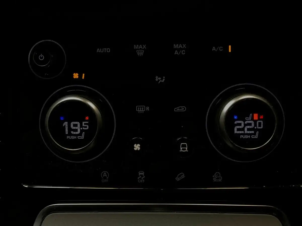 2022-land-rover-range-rover-evoque-20-d165-evoque-awd-auto-big-16