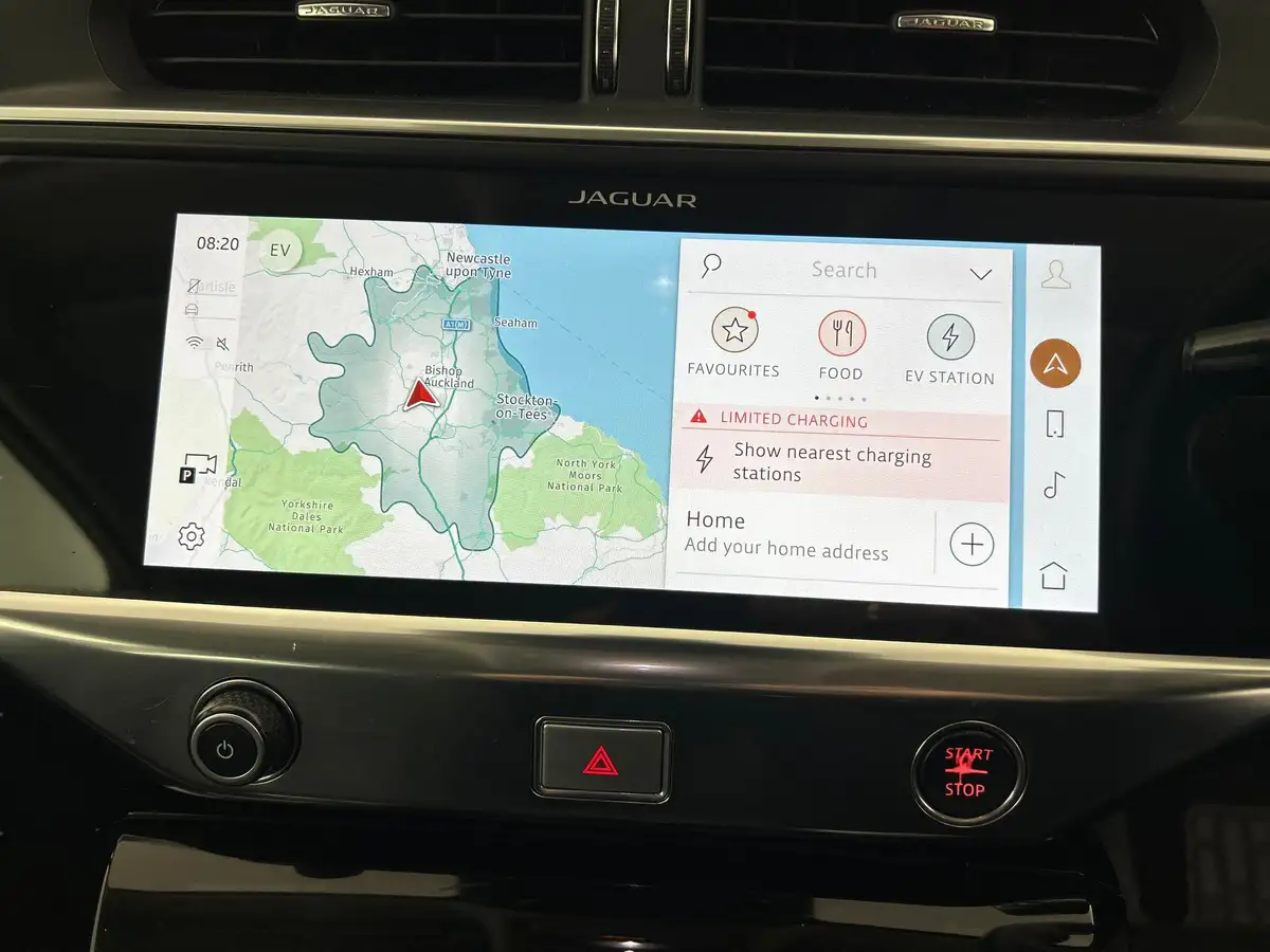 2022-jaguar-i-pace-ev400-se-big-24