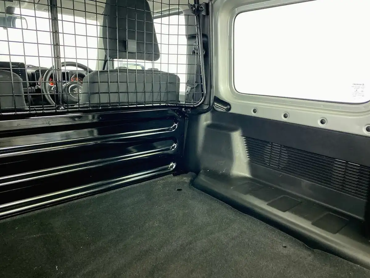 2021-suzuki-jimny-15-light-commercial-allgrip-big-23