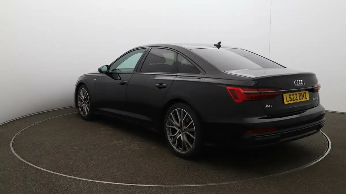 2022-audi-a6-saloon-20-40-tfsi-black-edition-big-55