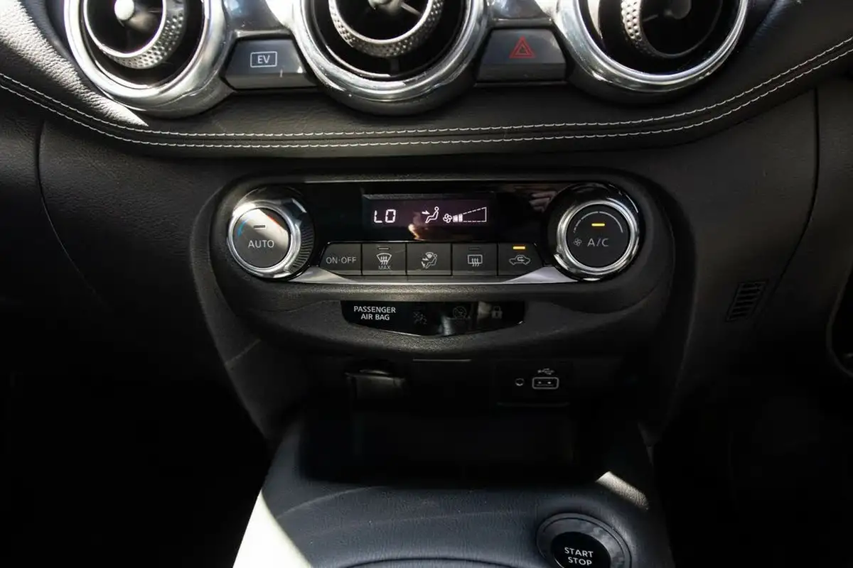 2022-nissan-juke-16-hybrid-n-connecta-big-31