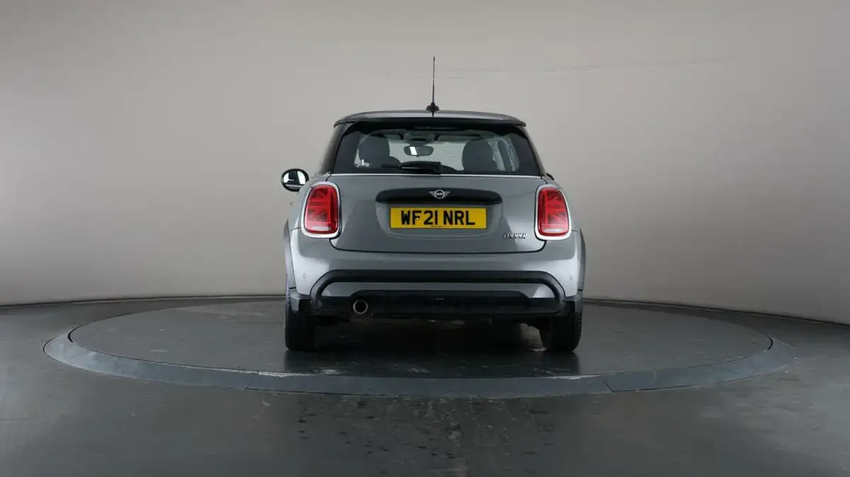 2021-mini-cooper-15-cooper-classic-hatchback-3d-big-23