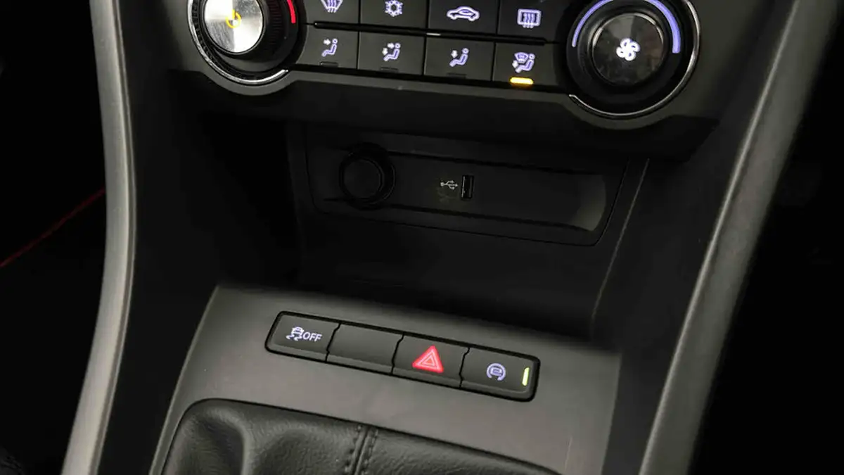 2022-mg-mg3-15-vti-tech-excite-big-40