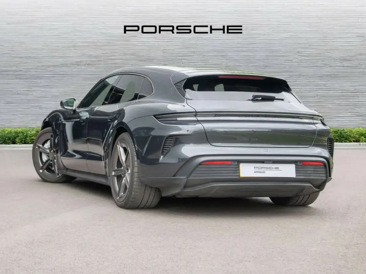 2024-porsche-taycan-e-turbo-sport-turismo-884ps-big-2