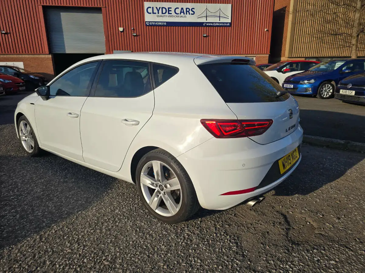 2019-seat-leon-15-tsi-evo-fr-black-edition-150ps-hatchback-big-48