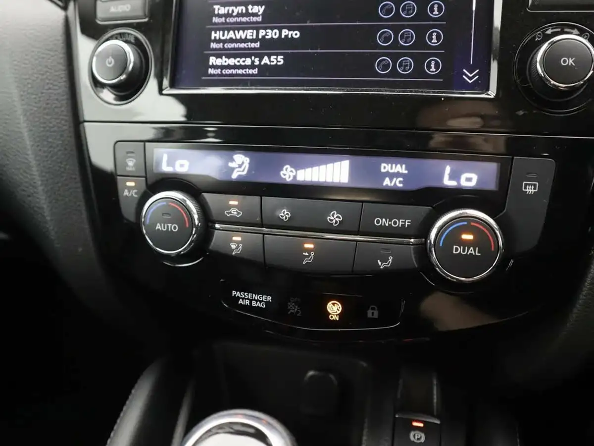 2020-nissan-qashqai-13-dig-t-acenta-premium-160ps-dct-big-16