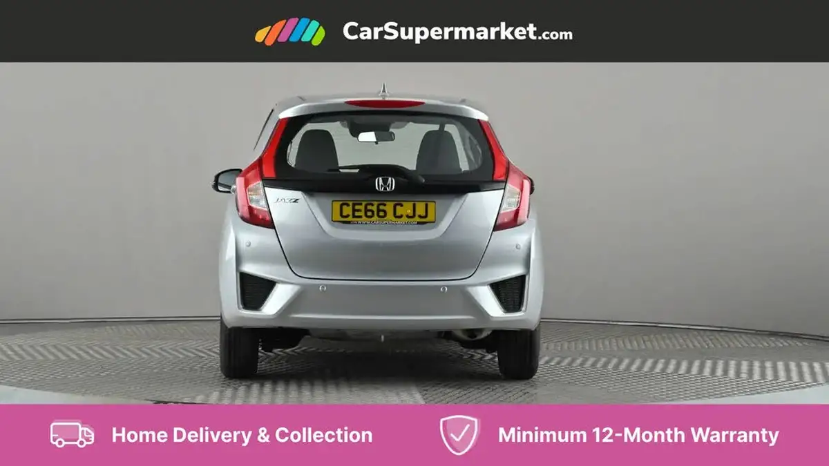 2016-honda-jazz-13-i-vtec-se-cvt-big-4