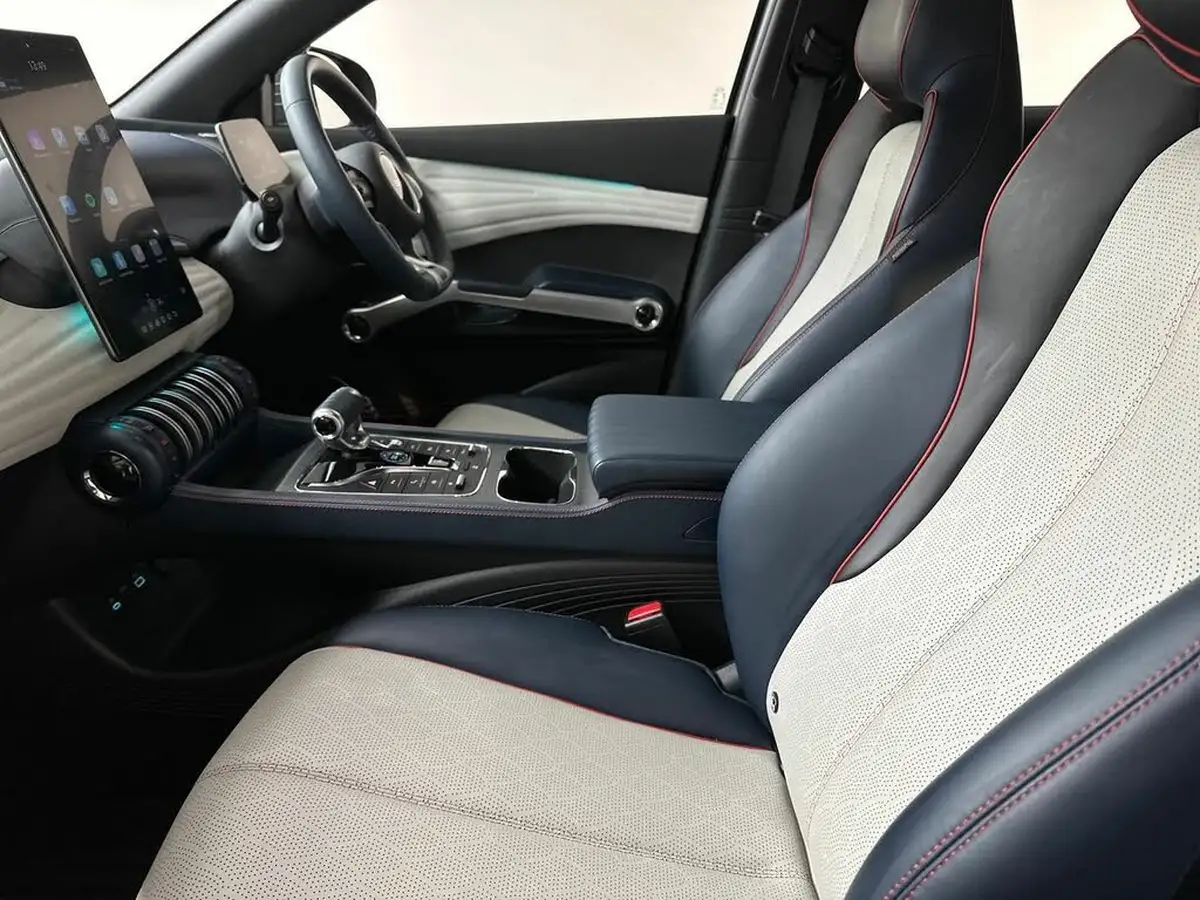2024-byd-atto-3-e-comfort-big-8