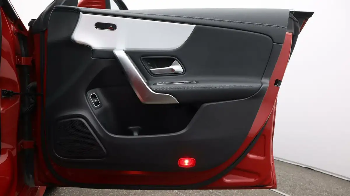 2021-mercedes-benz-cla-13-cla-200-amg-line-coupe-4d-big-15