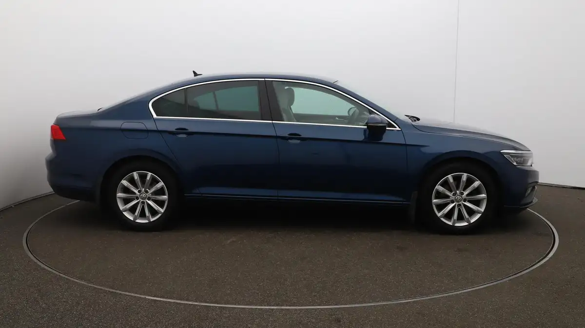 2020-volkswagen-passat-20tdi-sel-150ps-evo-saloon-4d-big-40