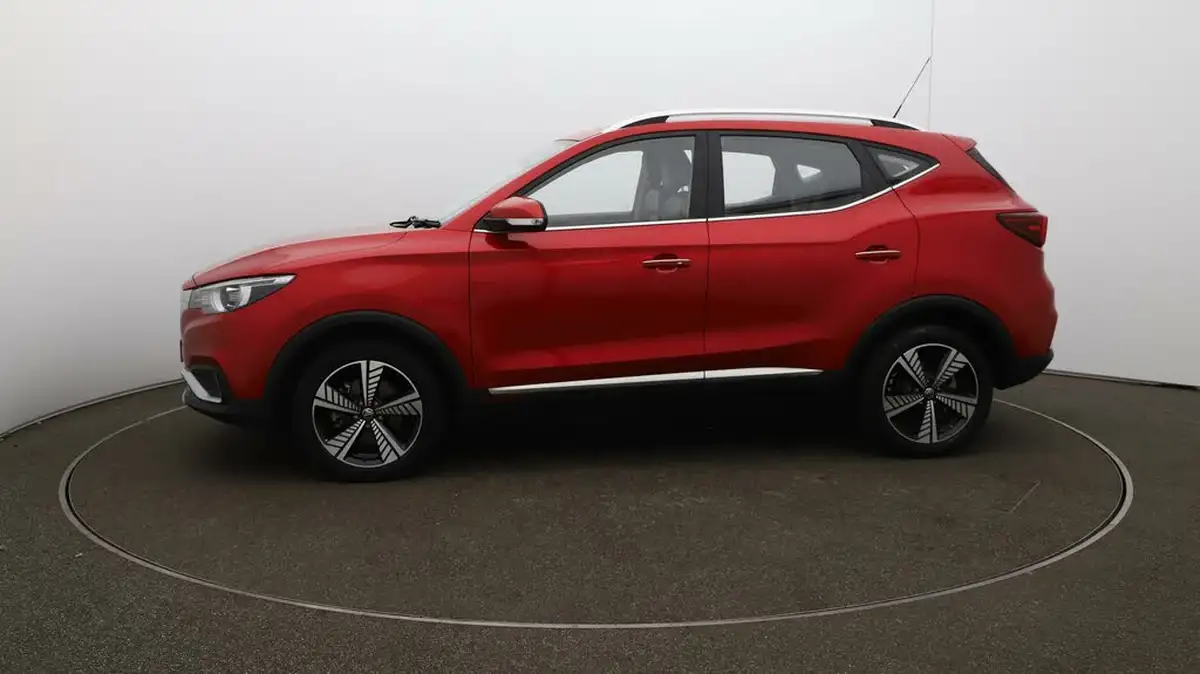 2020-mg-zs-suv-e-exclusive-ev-big-4