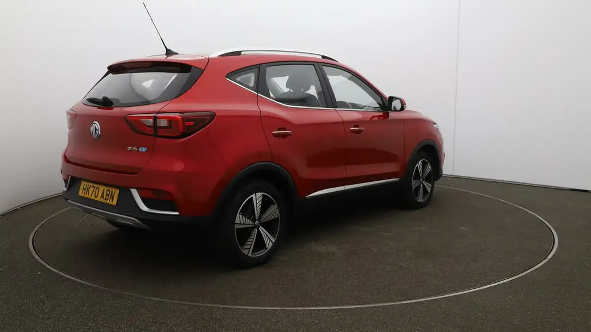 2020-mg-zs-suv-e-exclusive-ev-big-46