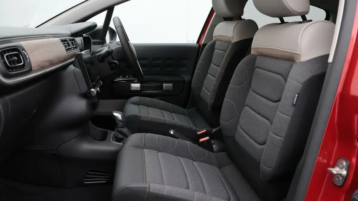 2024-citroen-c3-12-puretech-max-110ps-eat6-big-14