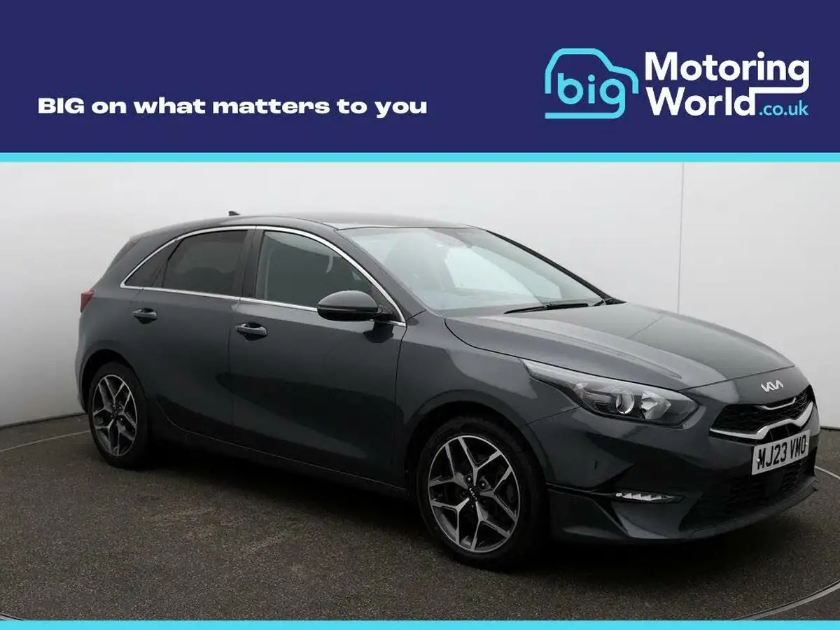 2022-kia-ceed-15-t-gdi-3-hatchback-big-0