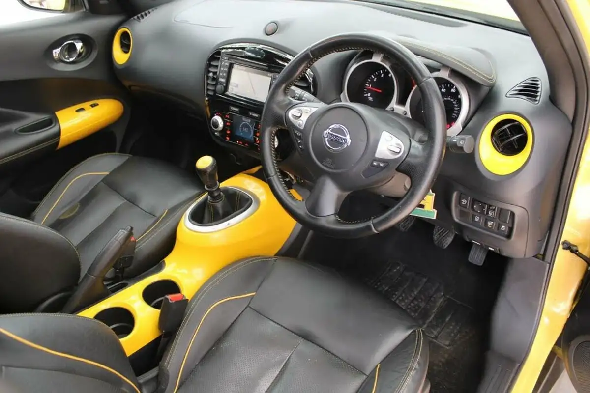 2014-nissan-juke-12-tekna-big-1