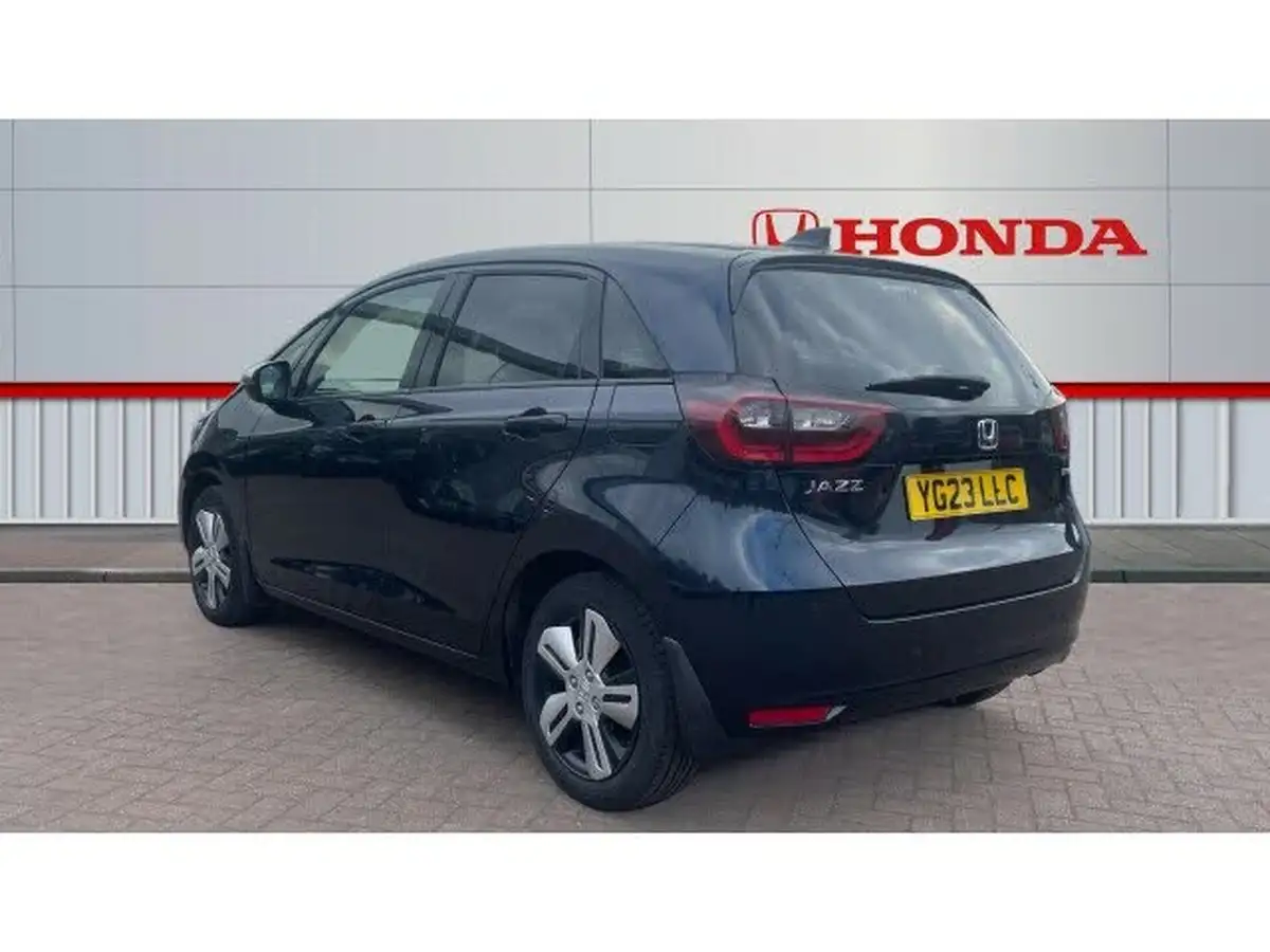 2023-honda-jazz-15-i-mmd-ex-107ps-big-2