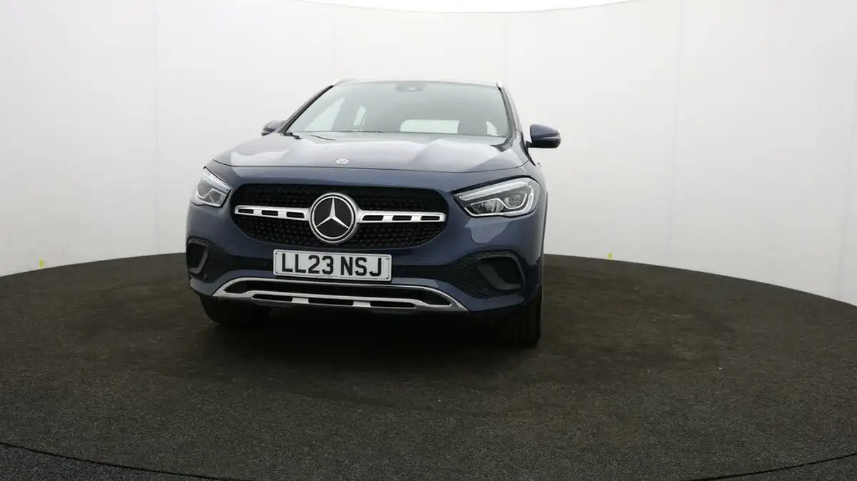 2023-mercedes-benz-gla-class-13-gla-200-sport-executive-station-wagon-big-50