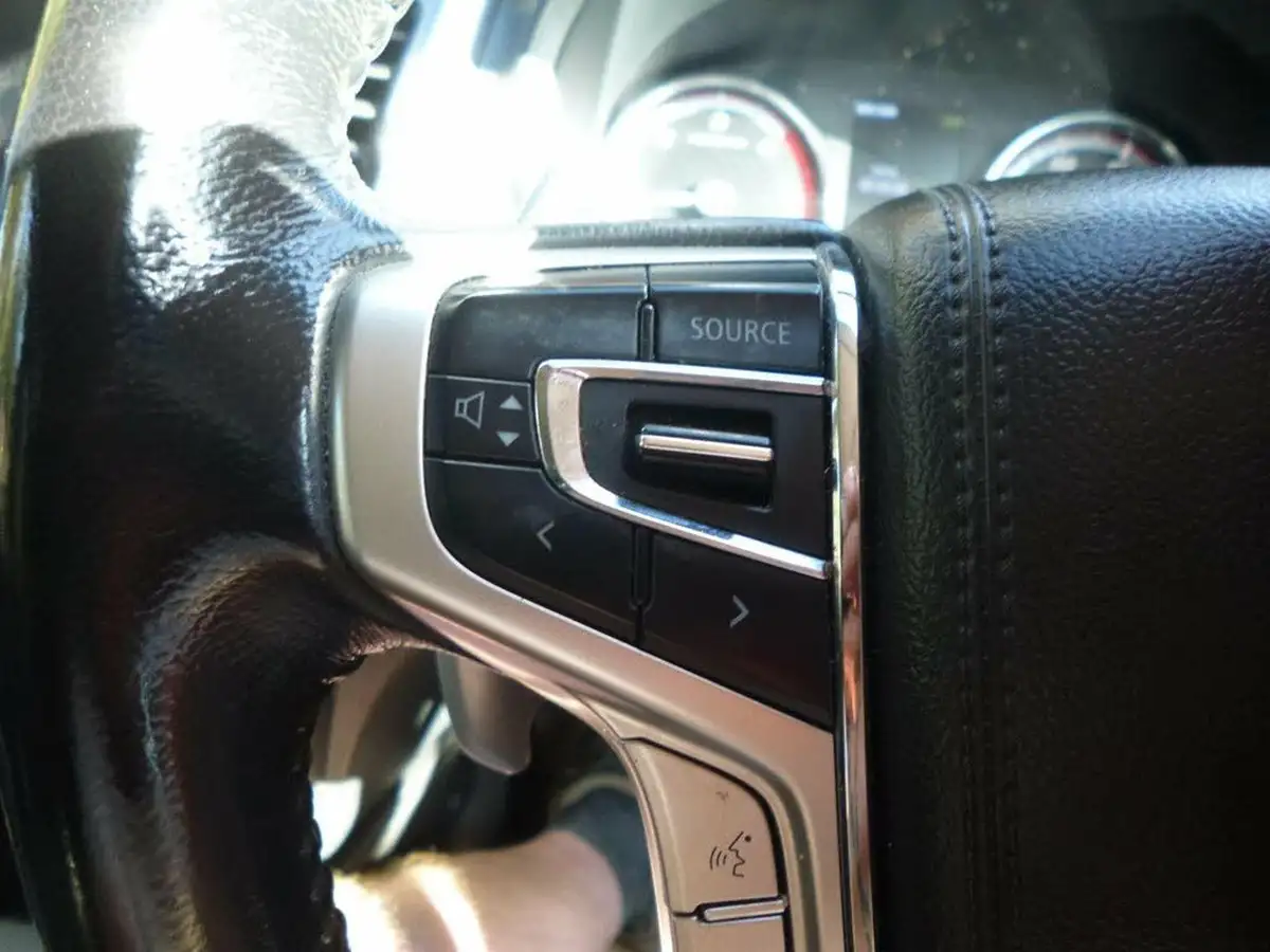 2020-mitsubishi-l200-22di-d-barbarian-auto-big-51