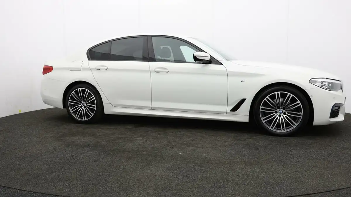 2019-bmw-5-series-20td-520d-m-sport-190bhp-plus-pack-saloon-4d-big-34