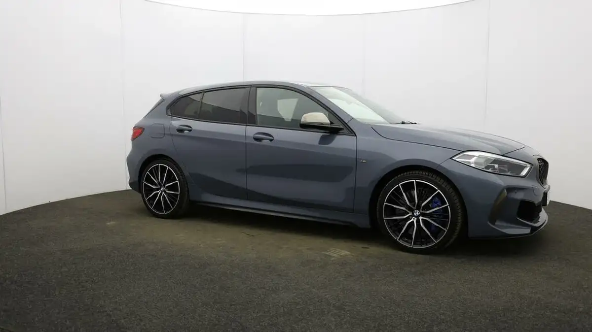 2020-bmw-1-series-20-m135i-xdrive-big-42