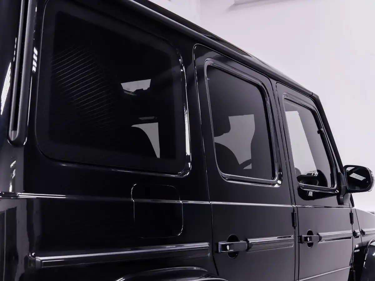 2021-mercedes-benz-g-class-40-g63-amg-big-19