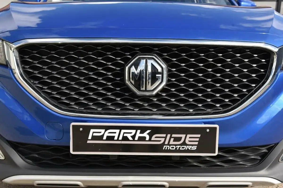 2020-mg-zs-suv-10t-gdi-exclusive-111ps-big-11