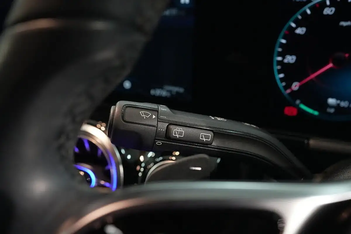 2021-mercedes-benz-eqa-e-eqa-250-sport-big-31