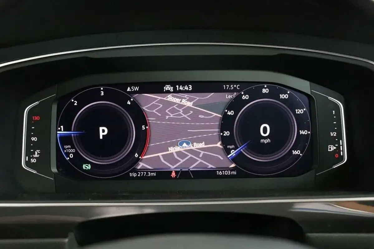 2021-volkswagen-tiguan-allspace-20tdi-sel-150ps-dsg-big-13