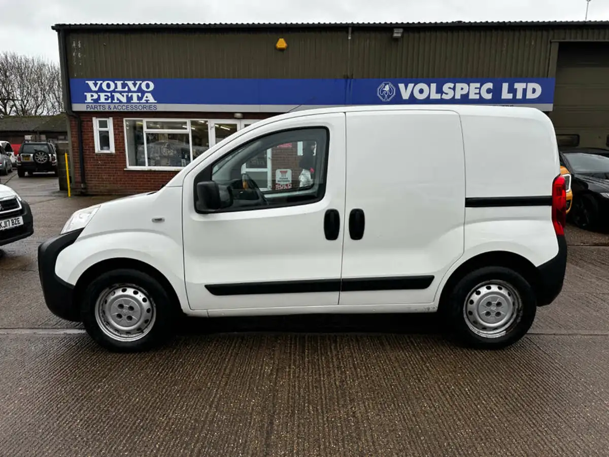 2017-peugeot-bipper-13td-s-panel-big-3