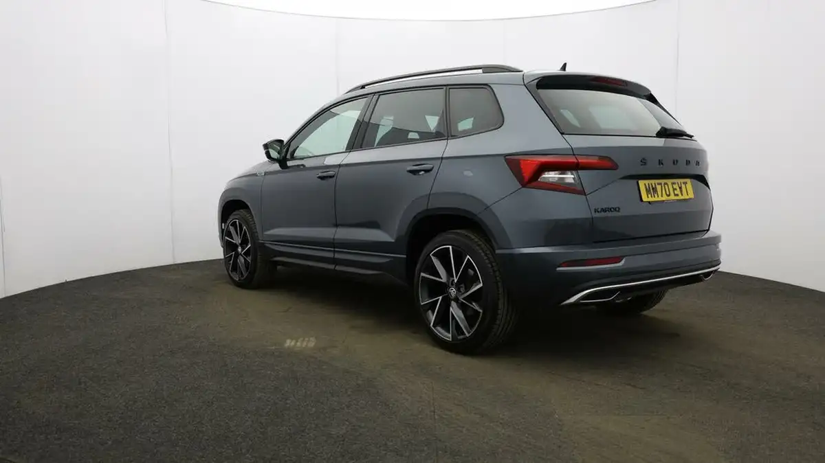 2020-skoda-karoq-15-tsi-sportline-dsg-big-41