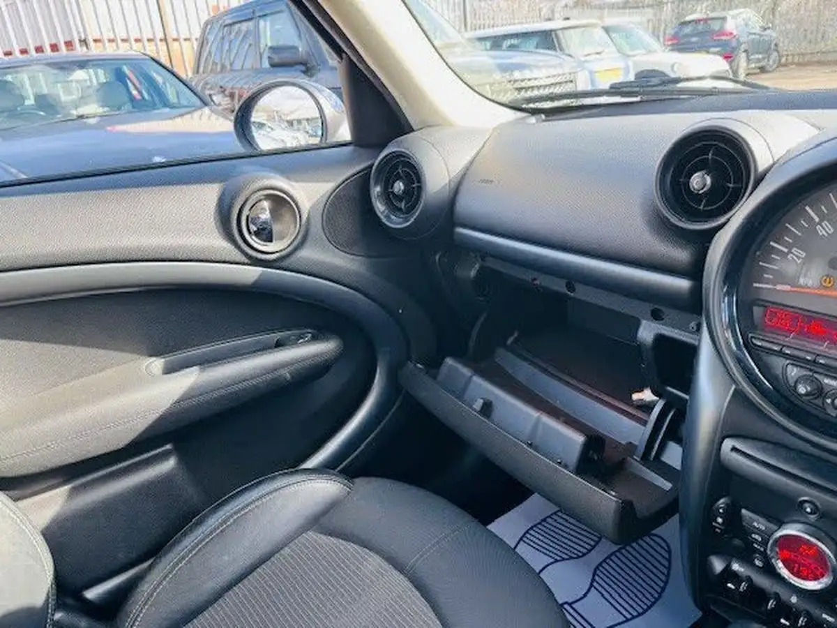 2014-mini-countryman-20td-cooper-sd-143bhp-all4-auto-big-25