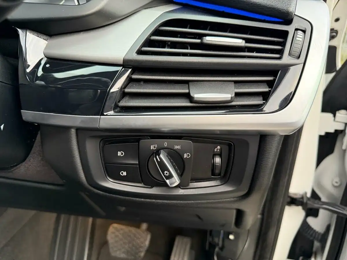 2018-bmw-x5-20-xdrive40e-m-sport-big-44